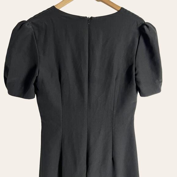 leena for Mac Duggal Black Embelished Cutout Short Sleeve Formal Gown Size 8 - Picture 6 of 10